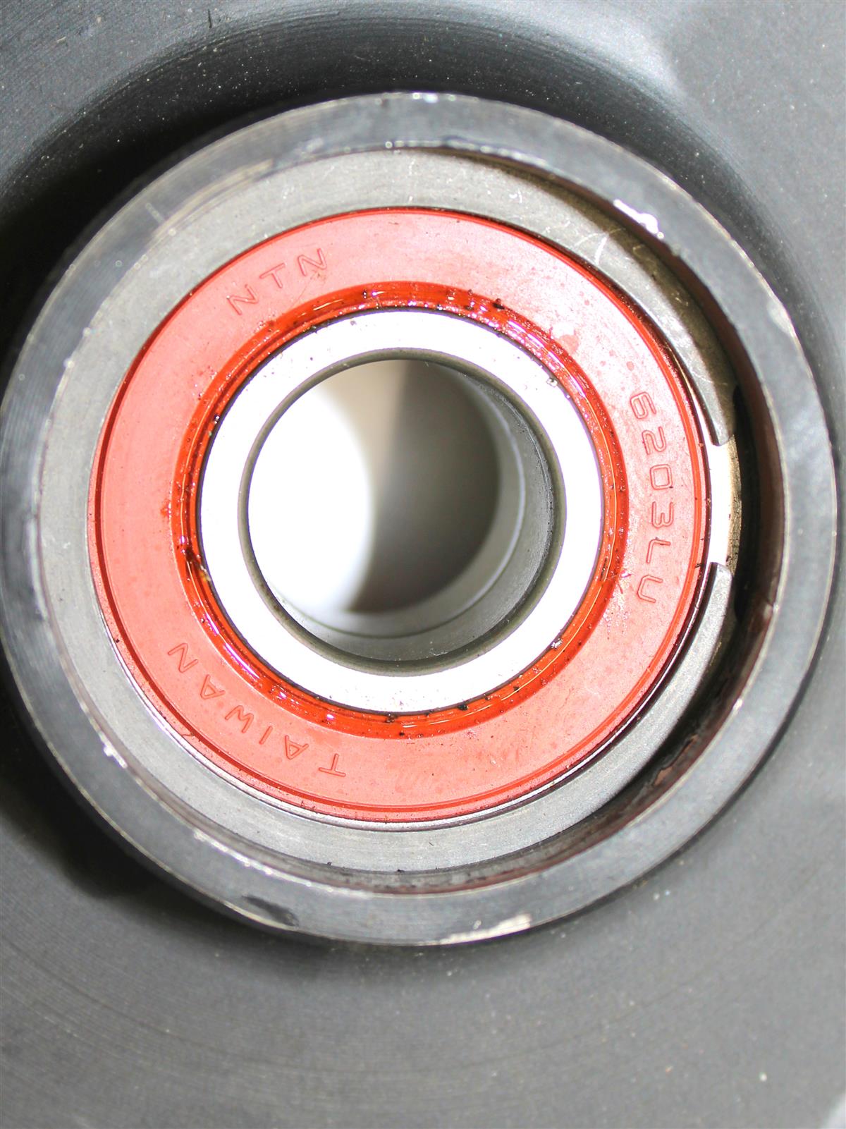 Idler Pulley Flat Belt 8 Grooved HMMWV
